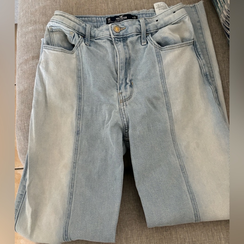 Hollister Ultra High Rise Dad Jeans